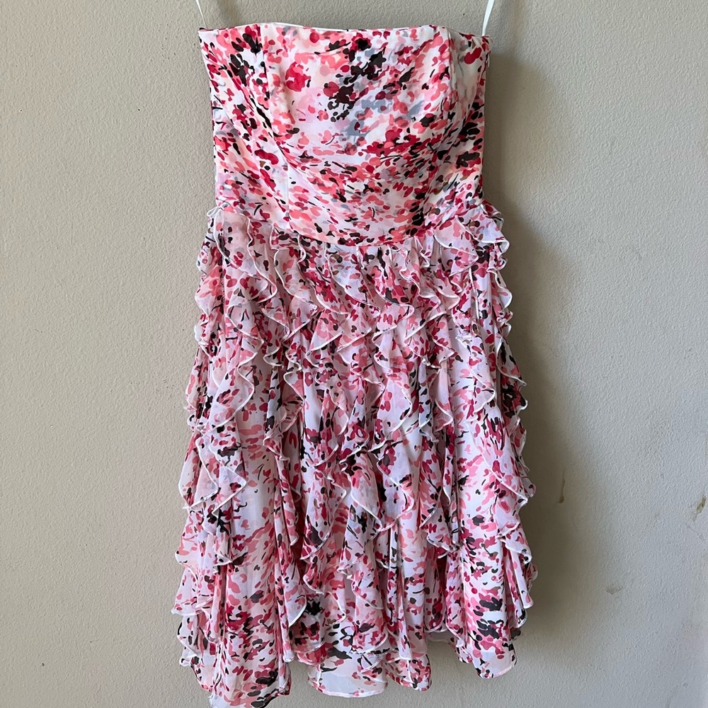 Mini ruffle dress